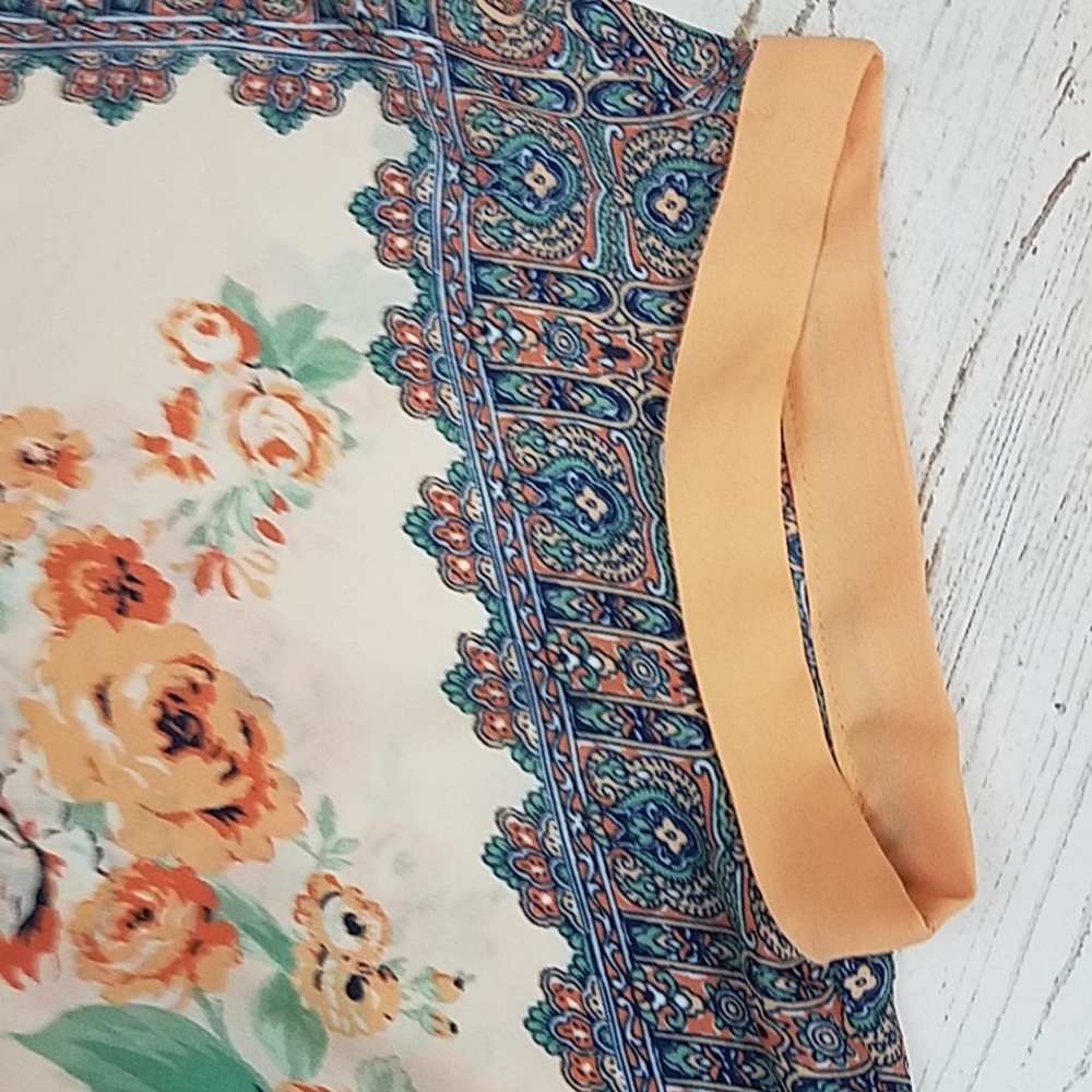 Rose & Olive Sheer Top - Picture 5 of 7